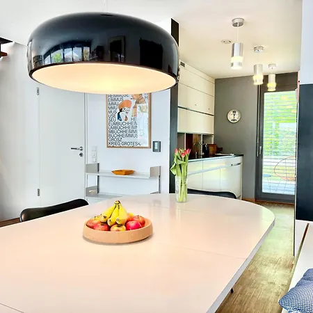 Snug 7 - Design House In South Munich, Terrace,
